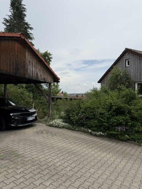 Charmantes Reiheneckhaus in ruhiger Lage – Wohnen mit Kaminofen und Garten in Kaufbeuren