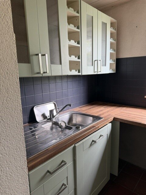 Charmantes Reiheneckhaus in ruhiger Lage – Wohnen mit Kaminofen und Garten in Kaufbeuren