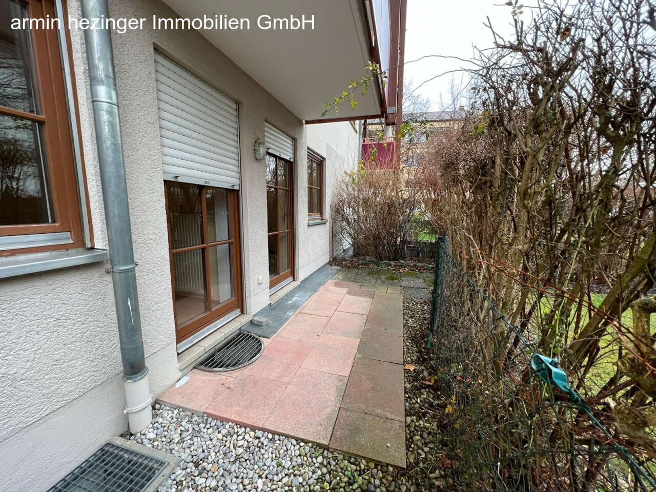 Terrasse - Kinderzimmer/Schlafzimmer