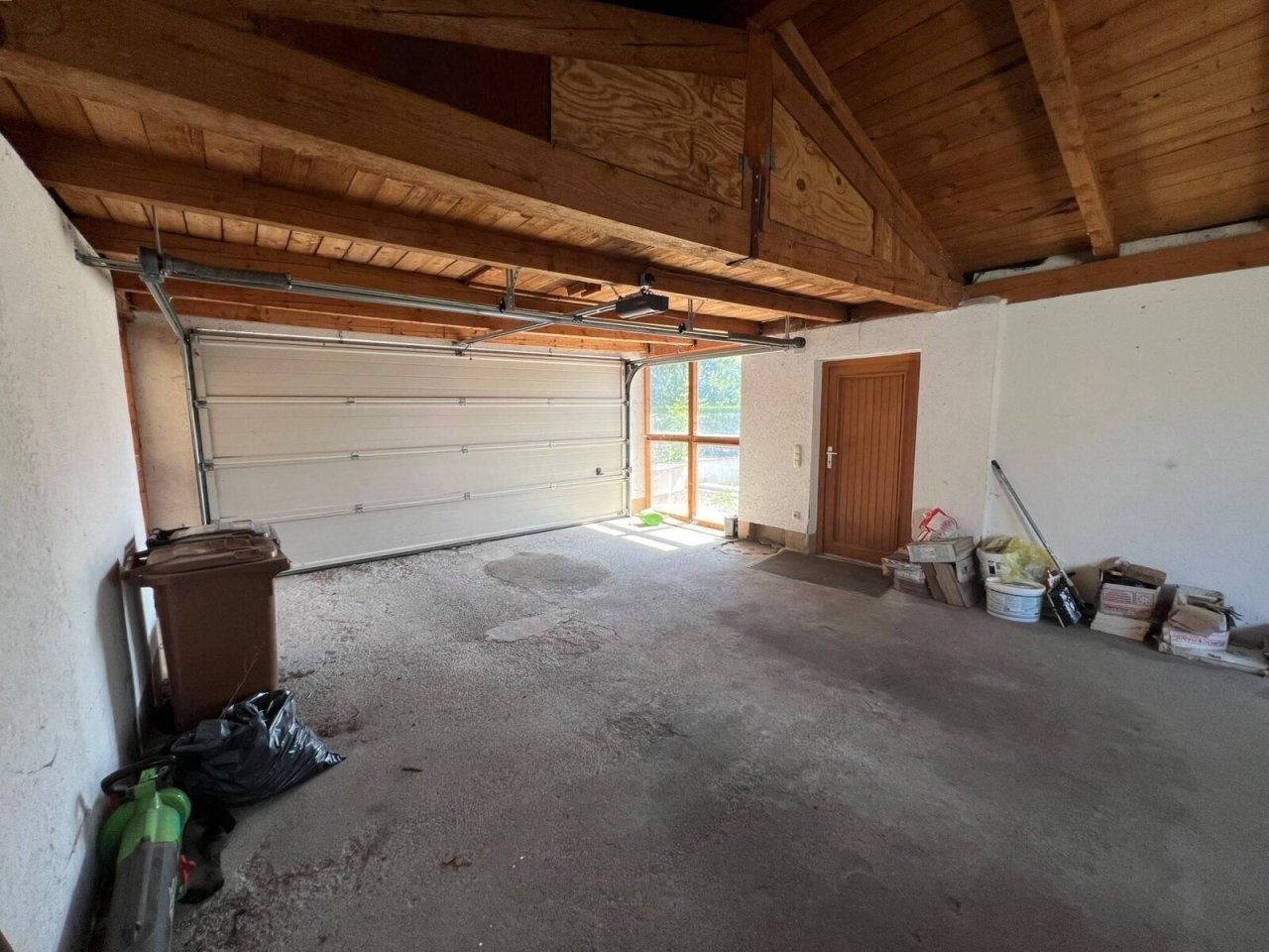 Garage - 1 Garage - 1